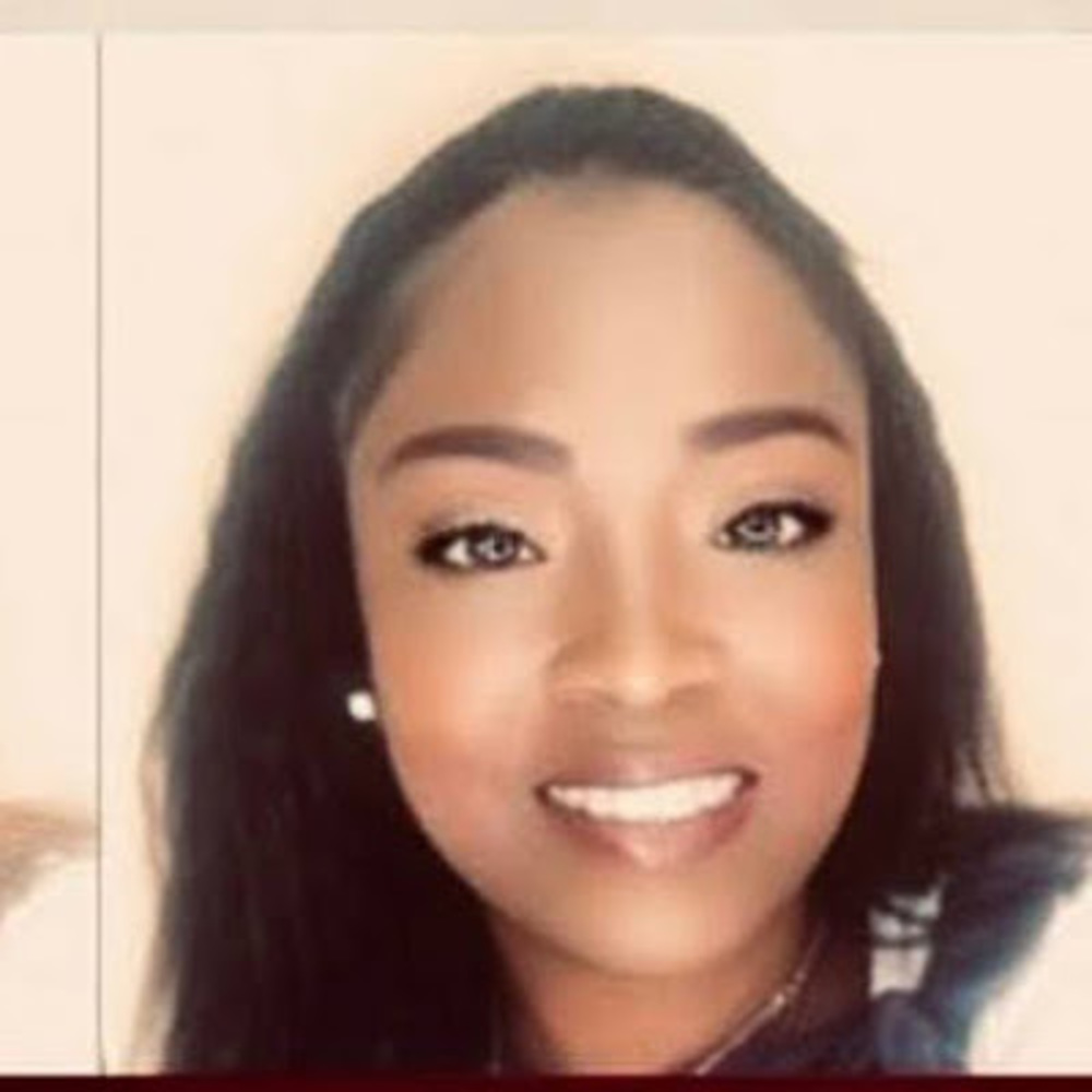 Meet your Posher, Camiel